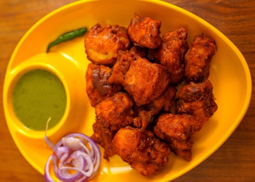 Chicken Pakoda - crispy fried chicken starter